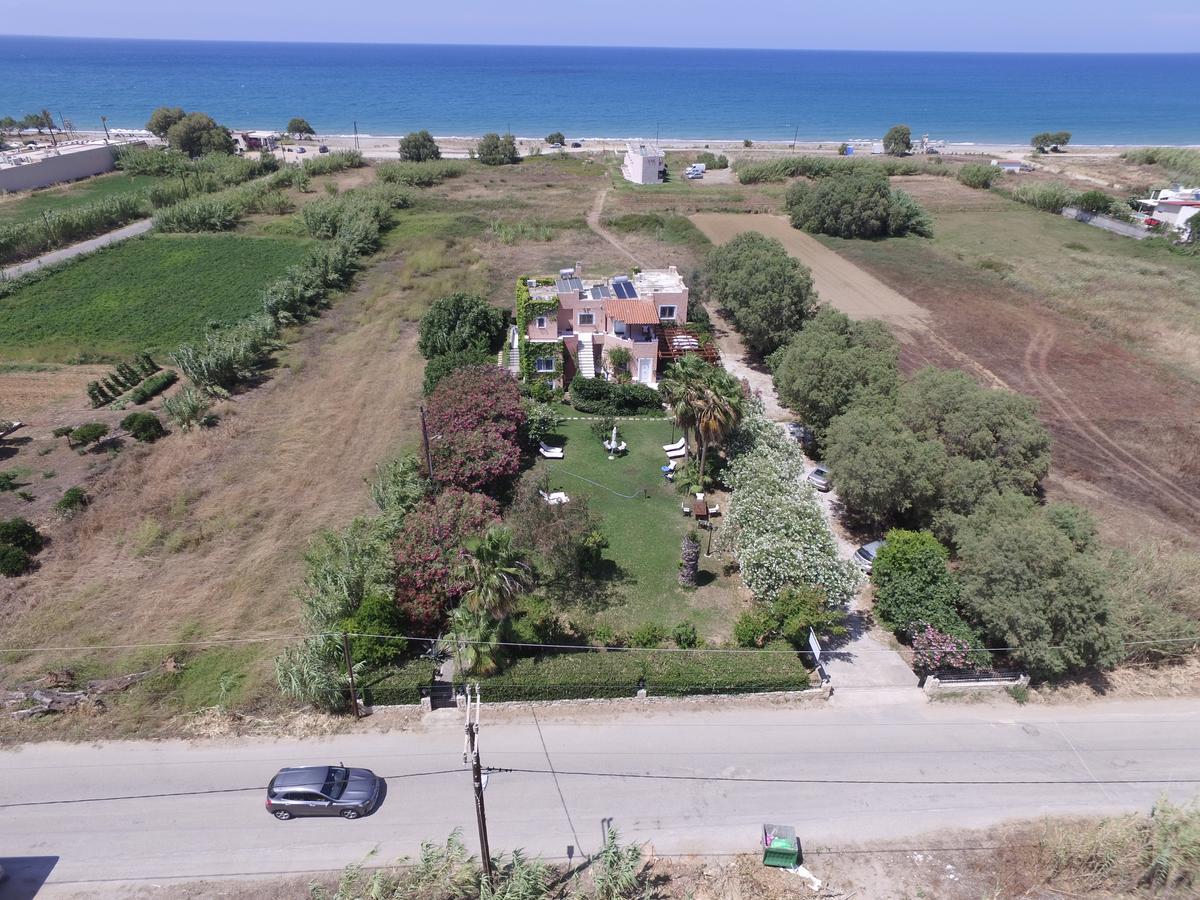 Villa Fleria Seaside Studios&Apts Gerani  Exterior foto